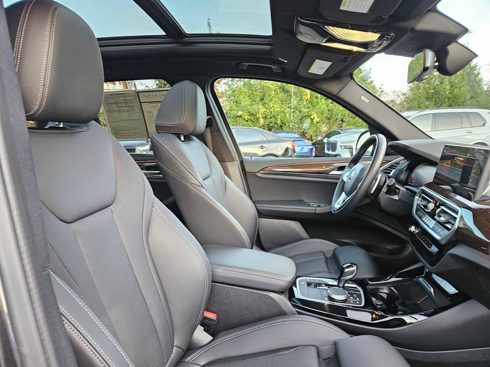 Used 2022 BMW X3 xDrive30i w/ Premium Package 2 image 11