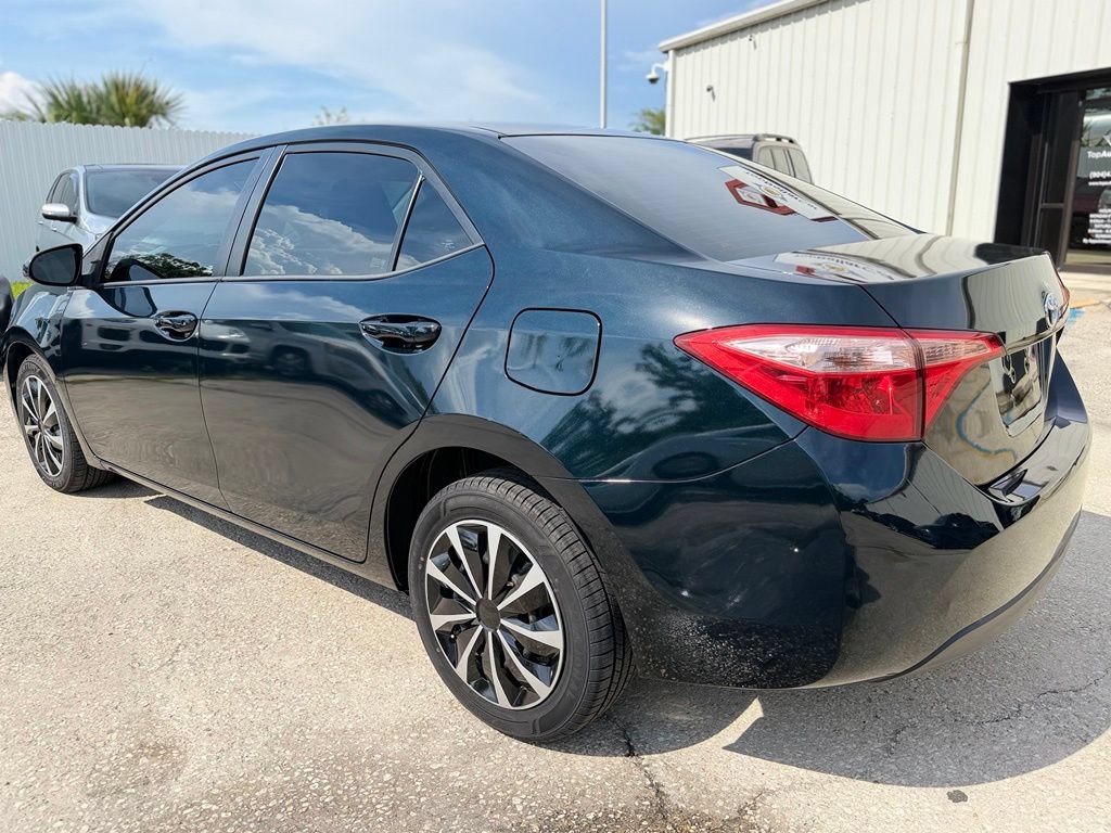 Used 2017 Toyota Corolla LE FWD image 3