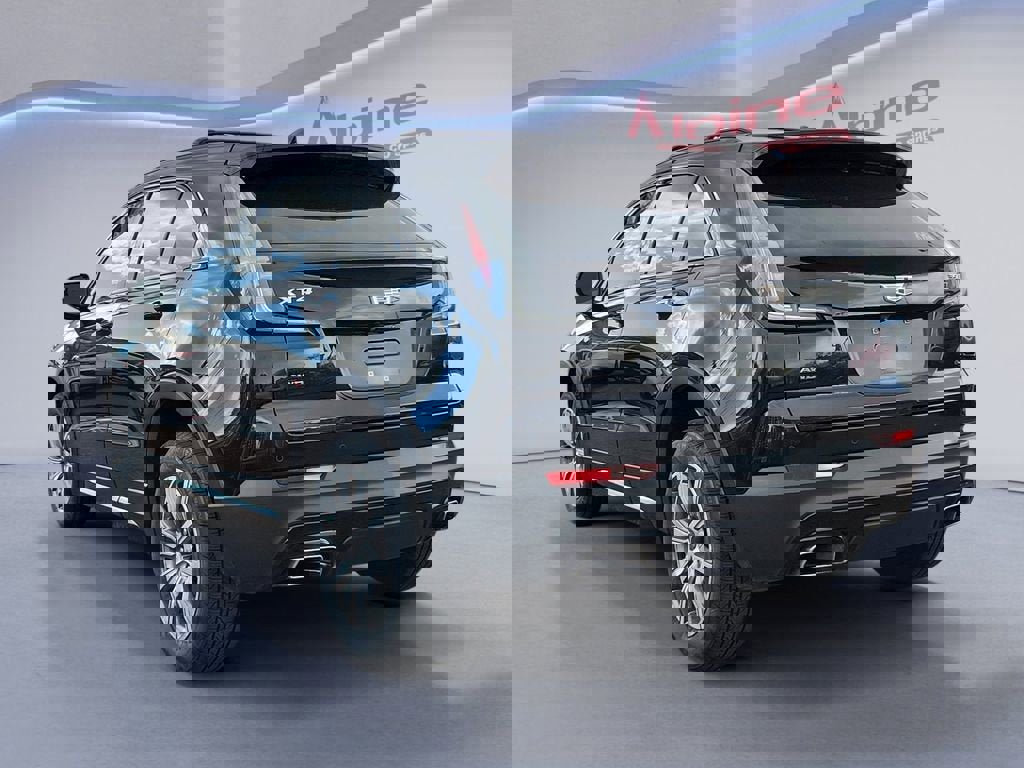 Used 2021 Cadillac XT4 Sport image 3