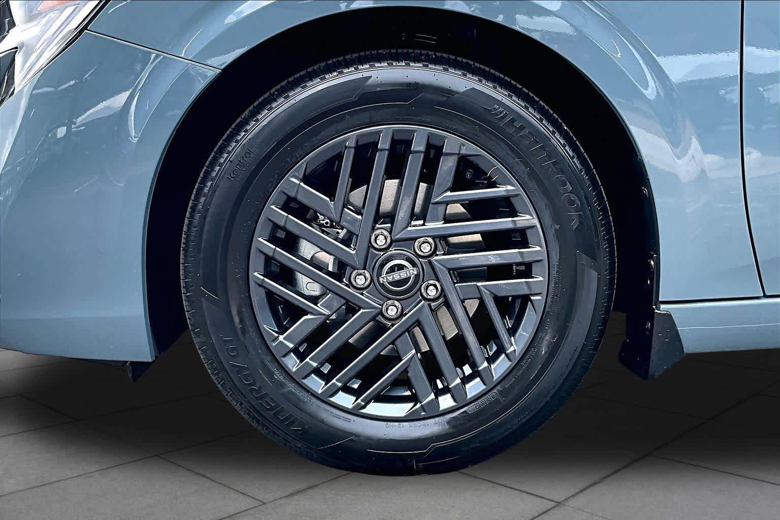 New 2026 Nissan Sentra SV w/ SV Convenience Package FWD image 11