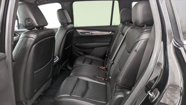 Used 2024 Cadillac XT6 Luxury w/ LPO, Floor Liner Package AWD/4WD image 17