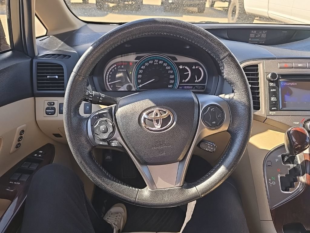 Used 2013 Toyota Venza XLE w/ Tow Prep Pkg AWD/4WD image 15