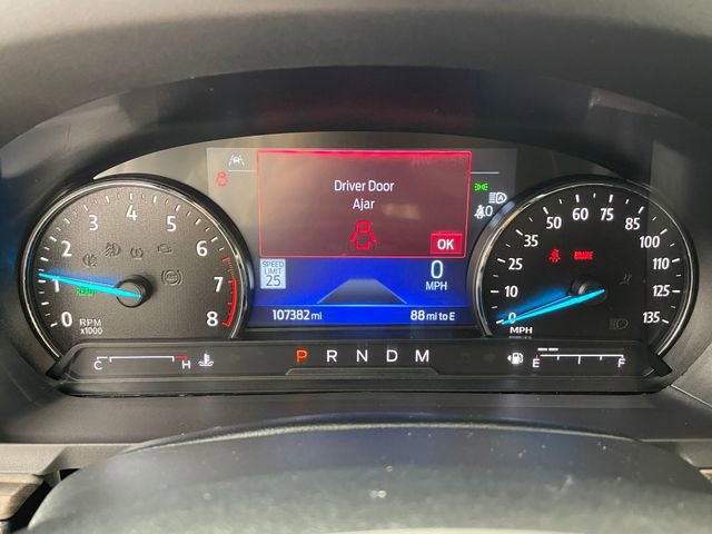 Used 2021 Ford Explorer Limited image 5