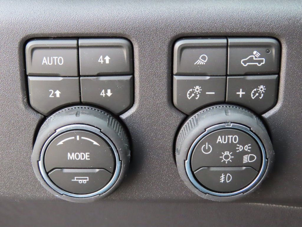 New 2026 Chevrolet Silverado 1500 LT Trail Boss w/ LT Trail Boss Premium Package AWD/4WD image 15