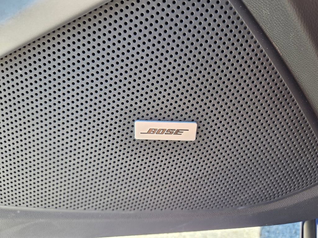 Used 2022 Chevrolet Camaro LT w/ RS Package image 23