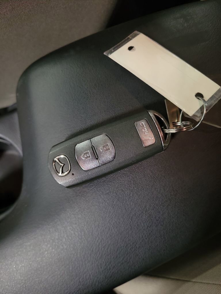 Used 2016 MAZDA CX-5 Touring image 18