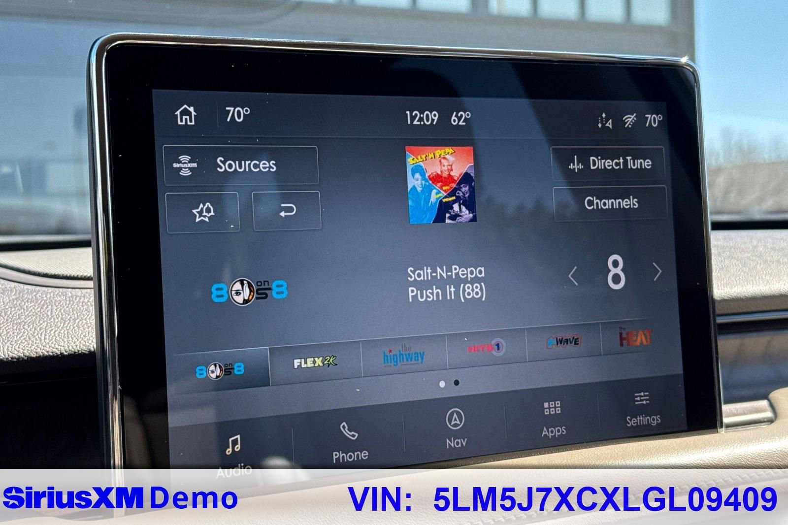 Certified 2020 Lincoln Aviator Reserve w/ Equipment Group 201A image 28