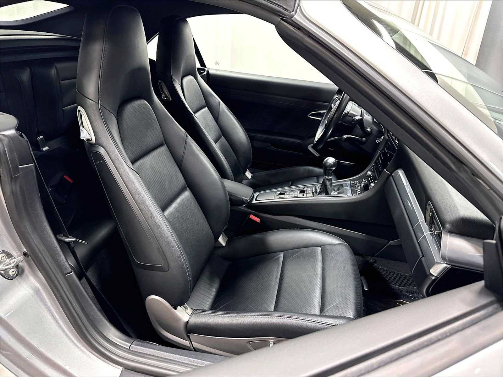 Used 2017 Porsche 911 Carrera S RWD image 28