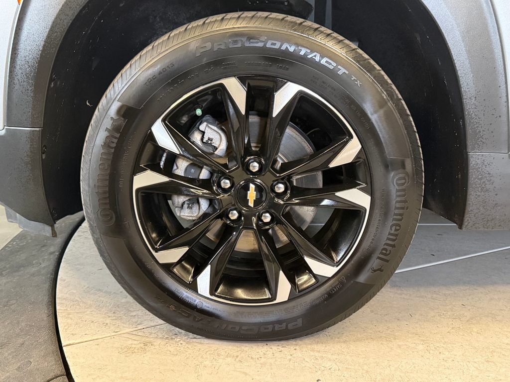 Used 2023 Chevrolet TrailBlazer LT AWD/4WD image 25