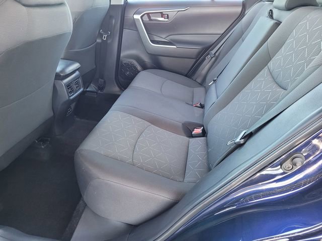 Used 2025 Toyota RAV4 XLE image 18
