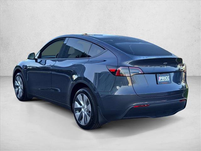 Used 2024 Tesla Model Y Long Range AWD/4WD image 8