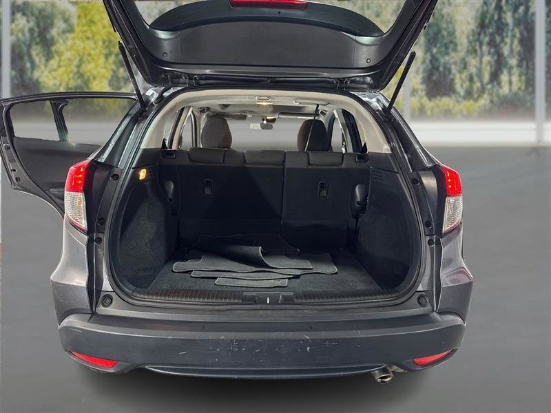 Used 2022 Honda HR-V EX image 12