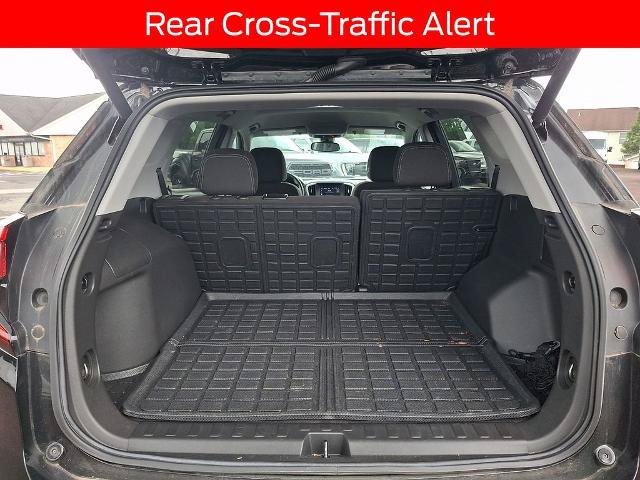 Used 2023 GMC Terrain SLE w/ Driver Convenience Package AWD/4WD image 27