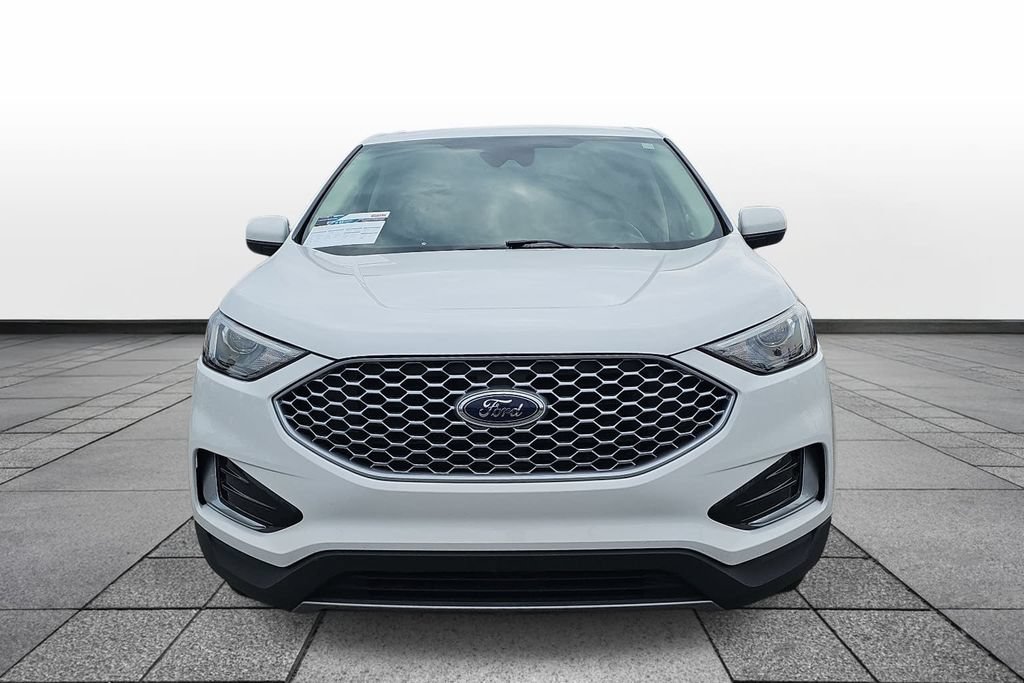 Used 2024 Ford Edge SEL AWD/4WD image 2