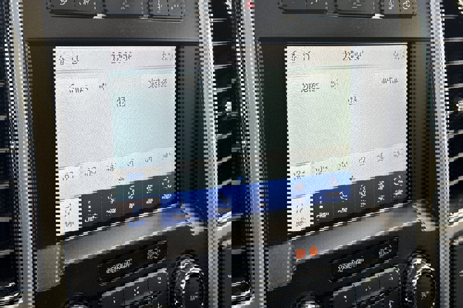 Used 2020 Ford F250 Lariat w/ Lariat Value Package image 18