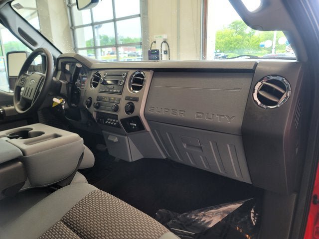 Used 2016 Ford F250 XLT w/ XLT Value Package AWD/4WD image 5