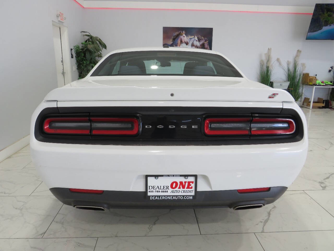 Used 2019 Dodge Challenger SXT AWD/4WD image 4