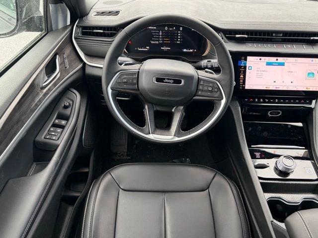 New 2026 Jeep Grand Cherokee Limited w/ Limited Altitude Package AWD/4WD image 36