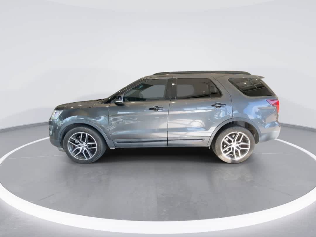 Used 2017 Ford Explorer Sport AWD/4WD image 5