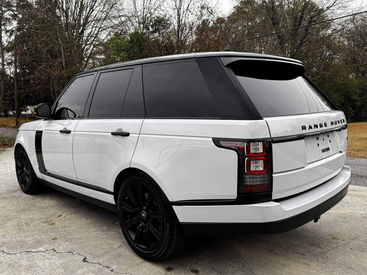 Used 2016 Land Rover Range Rover HSE image 5