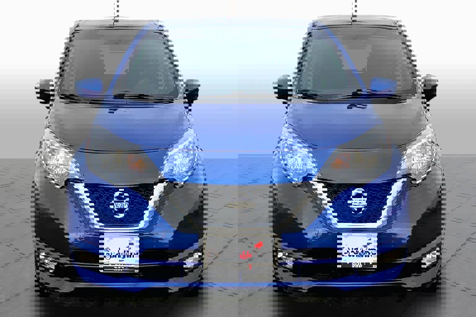 Used 2017 Nissan Versa Note SV w/ SV Appearance Package image 4