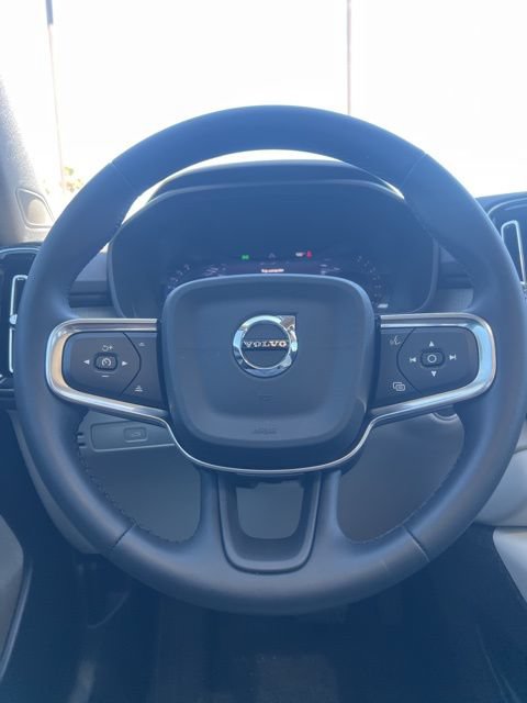 New 2026 Volvo XC40 B5 Plus w/ Climate Package AWD/4WD image 12