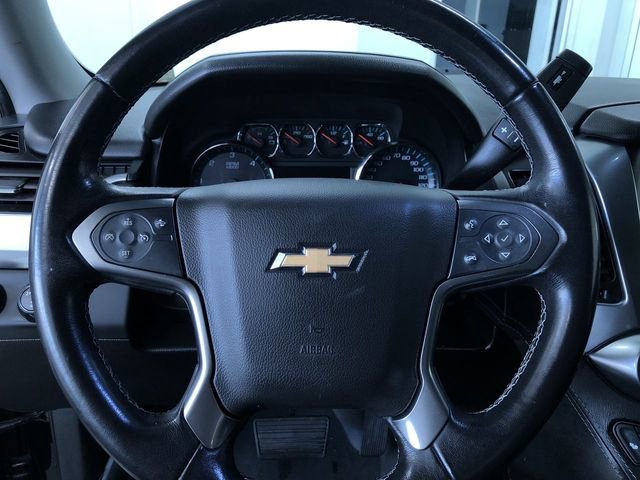 Used 2019 Chevrolet Suburban LT image 18