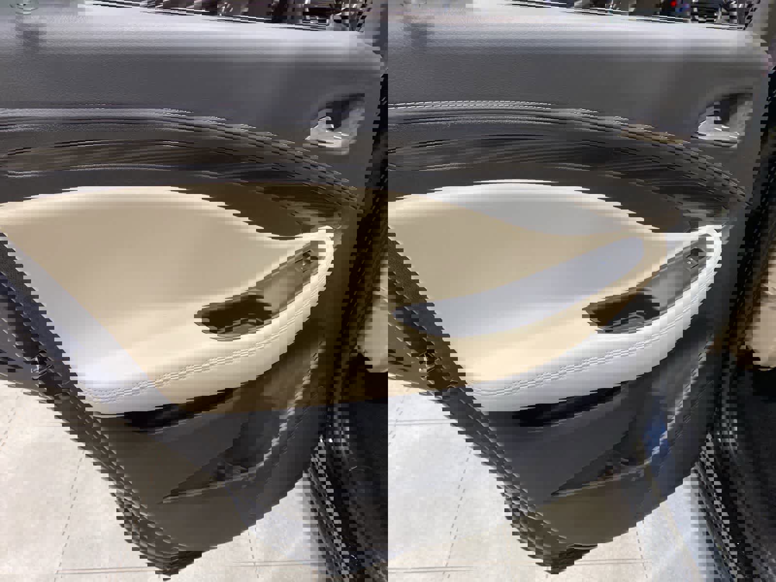 Used 2020 Buick Envision Preferred image 26