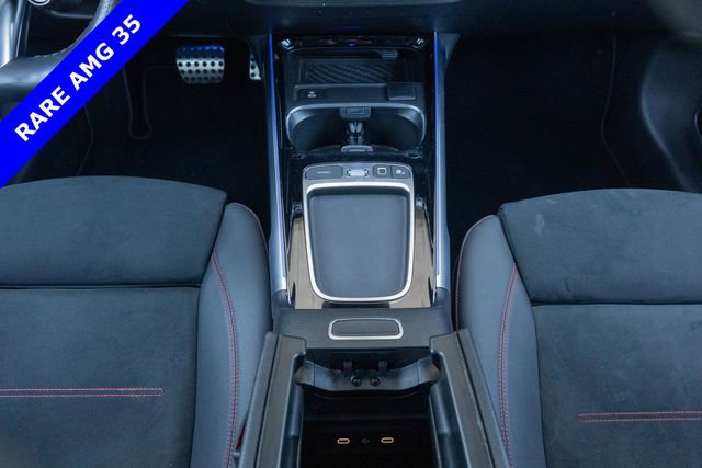 Certified 2025 Mercedes-Benz GLB 35 AMG 4MATIC image 27