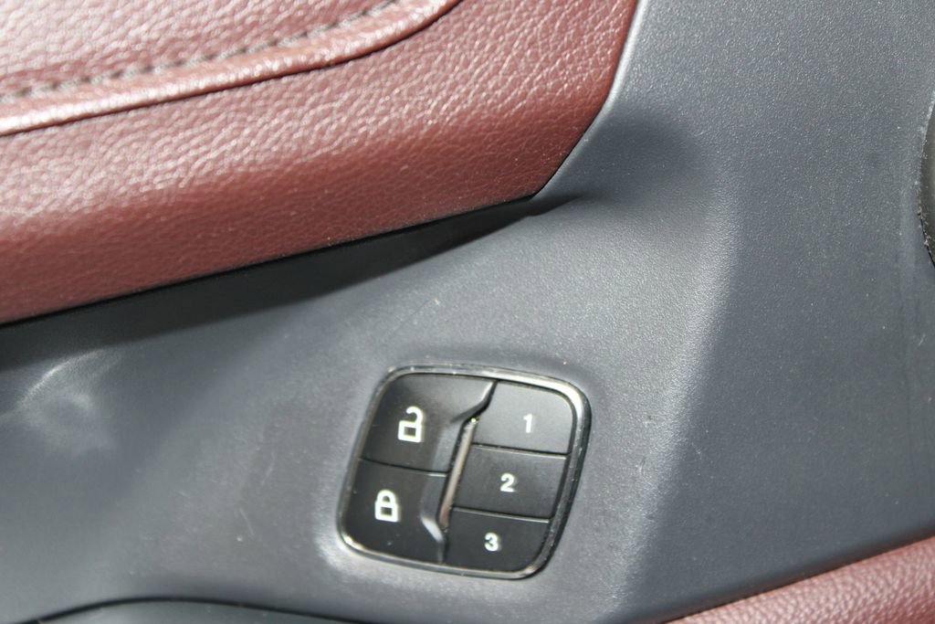 Used 2023 Ford Expedition Limited AWD/4WD image 43