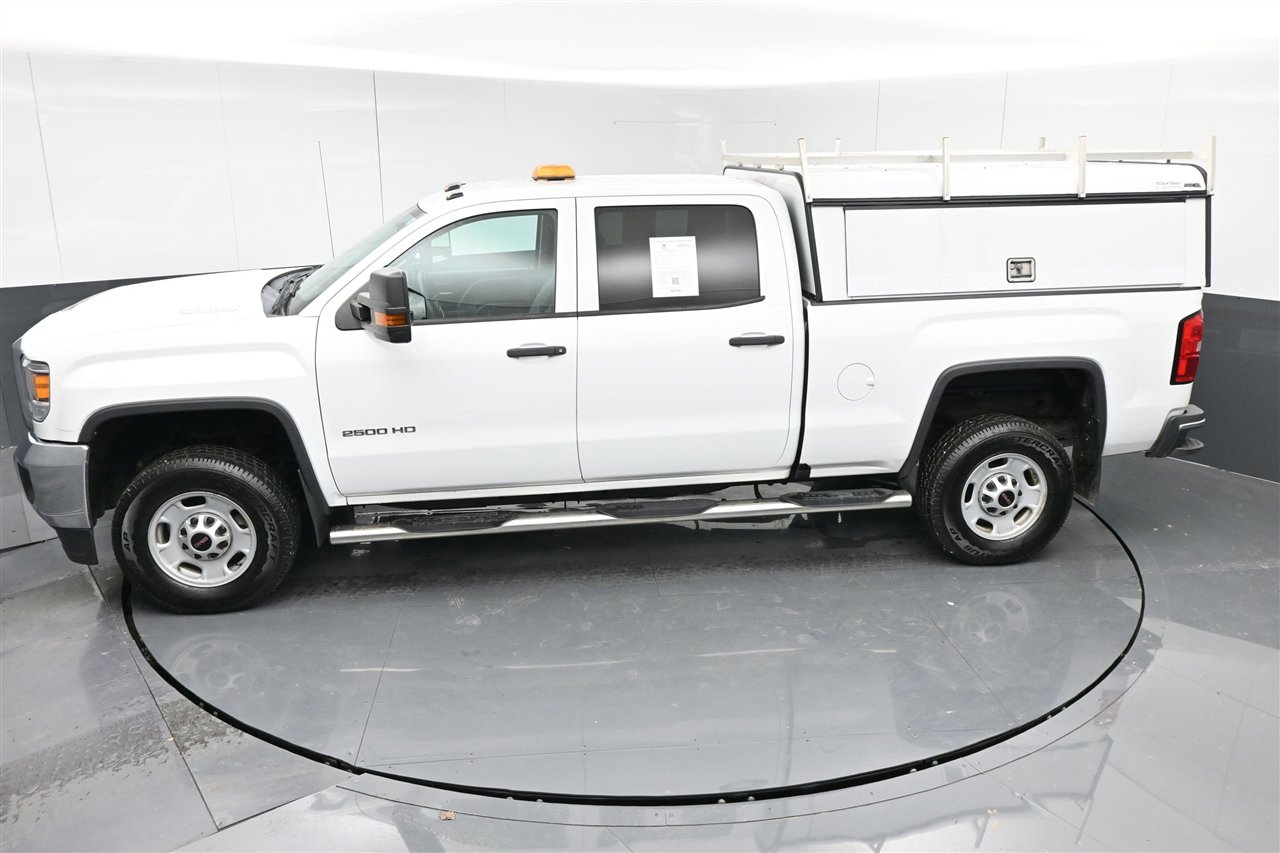 Used 2018 GMC Sierra 2500 2WD Crew Cab w/ Sierra Convenience Package image 29