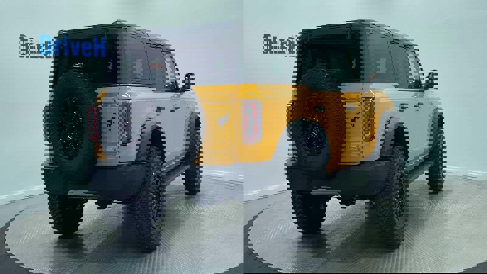 Used 2022 Ford Bronco Wildtrak image 8