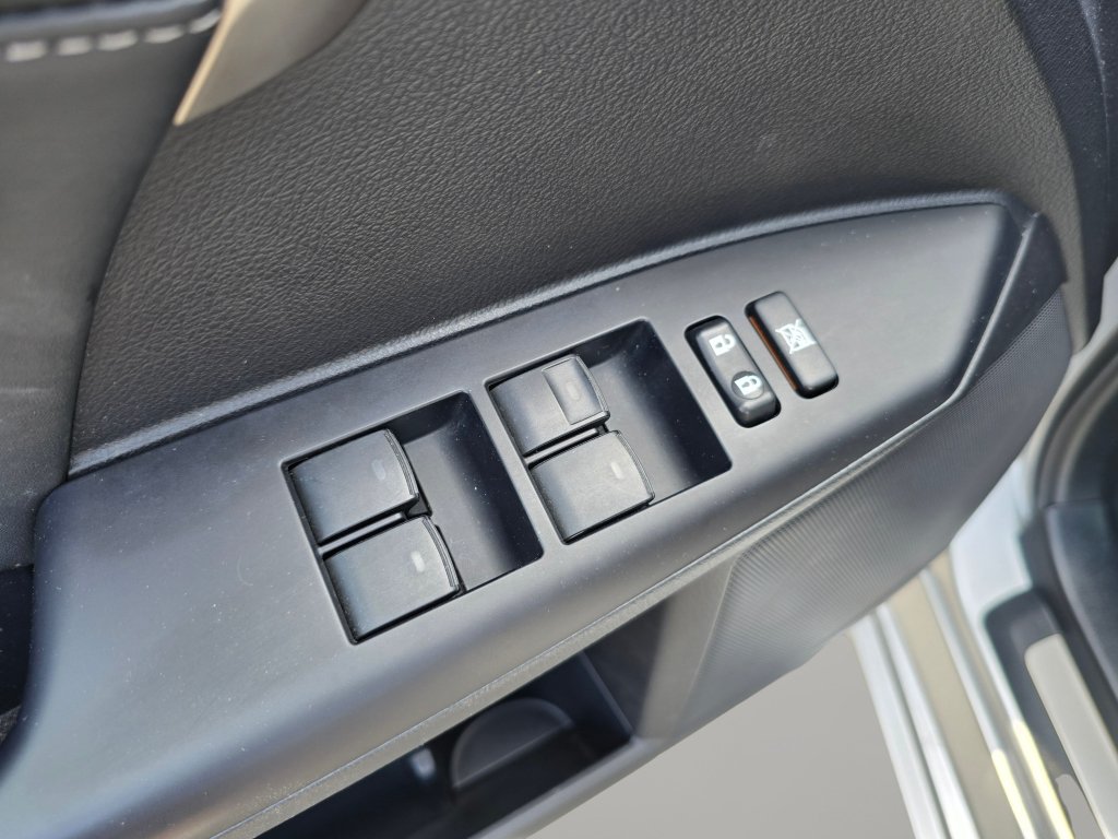Used 2014 Lexus CT 200h w/ F Sport w/Nuluxe Interior FWD image 36