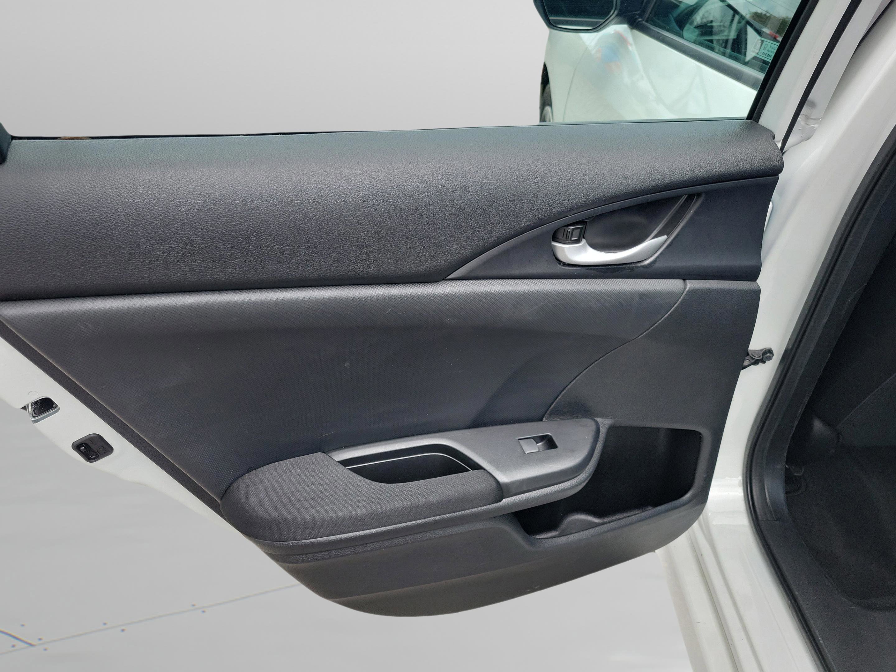 Used 2020 Honda Civic LX image 11