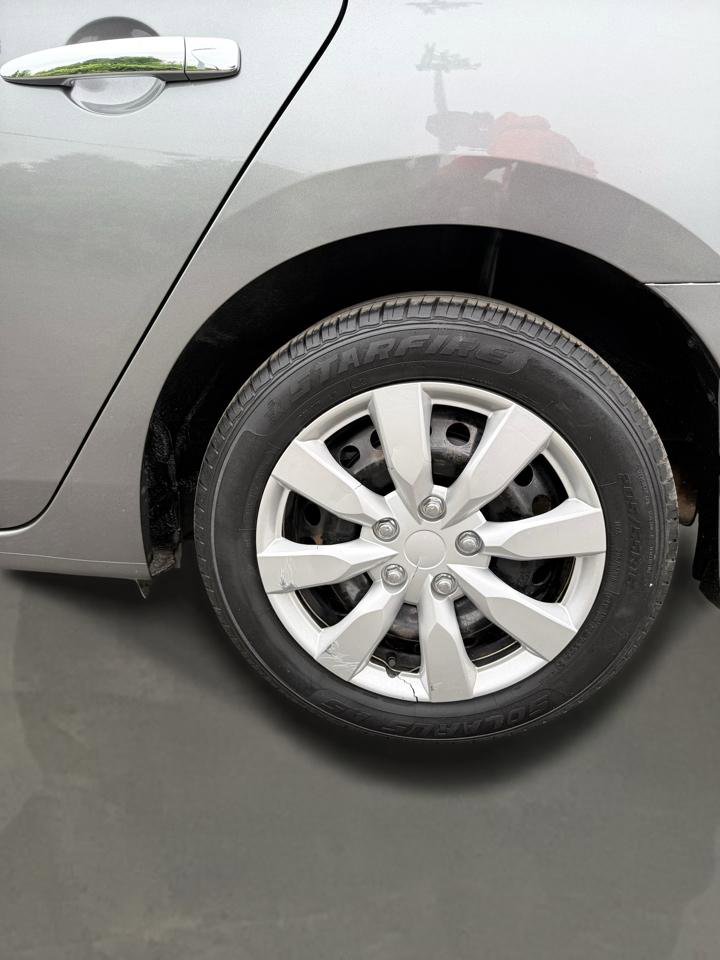 Used 2019 Nissan Sentra S FWD image 31