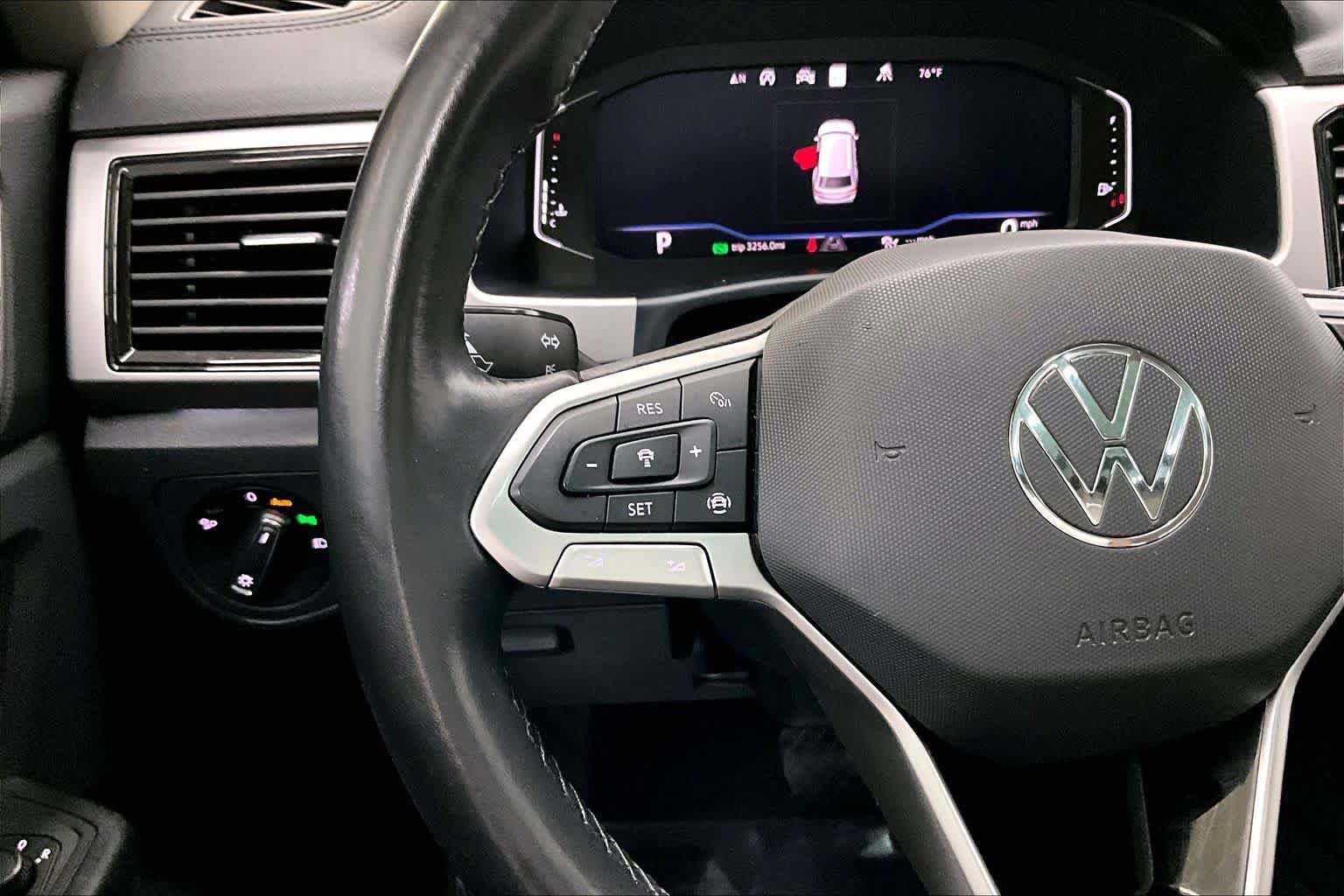 Used 2021 Volkswagen Atlas SEL Premium AWD/4WD image 22