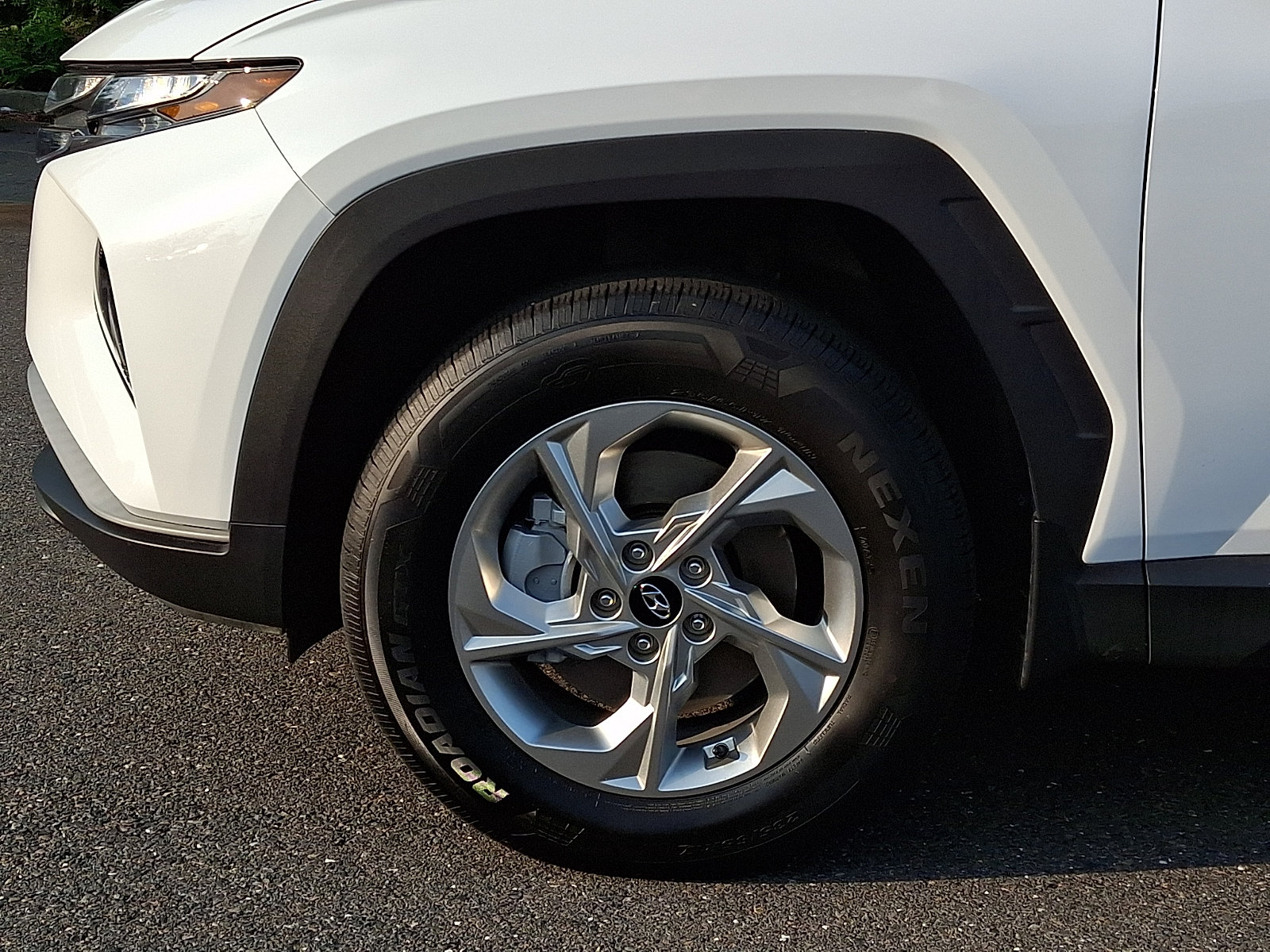 Certified 2024 Hyundai Tucson SEL AWD/4WD image 8