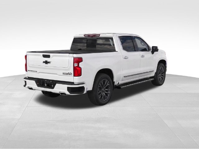 Used 2022 Chevrolet Silverado 1500 High Country w/ High Country Premium Package AWD/4WD image 8
