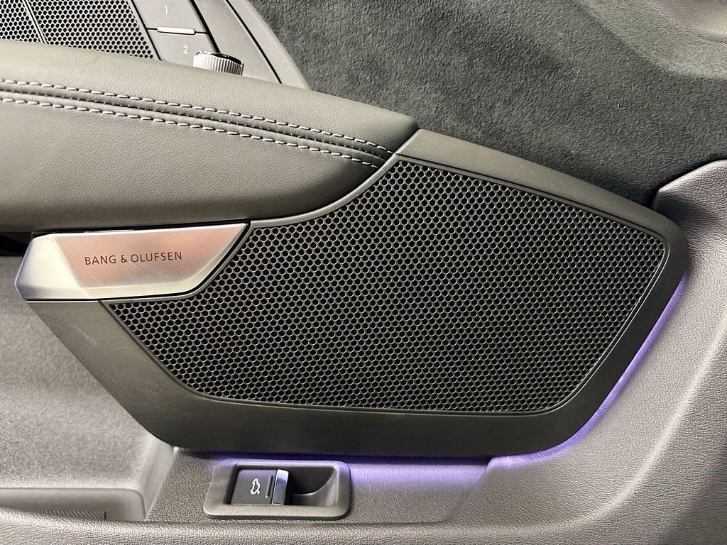 New 2025 Audi RS e-tron GT performance image 24