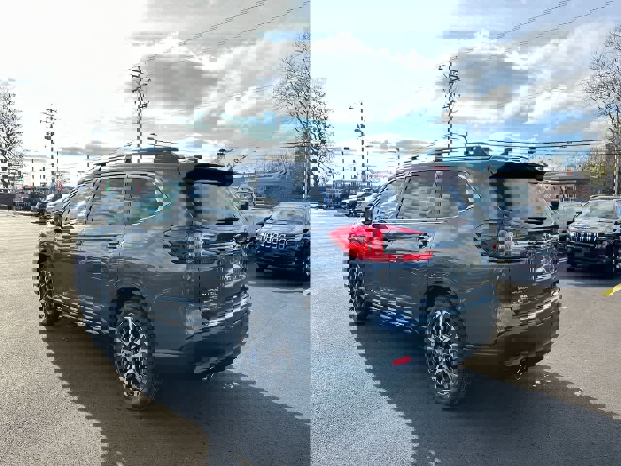 Certified 2025 Subaru Ascent Limited image 3