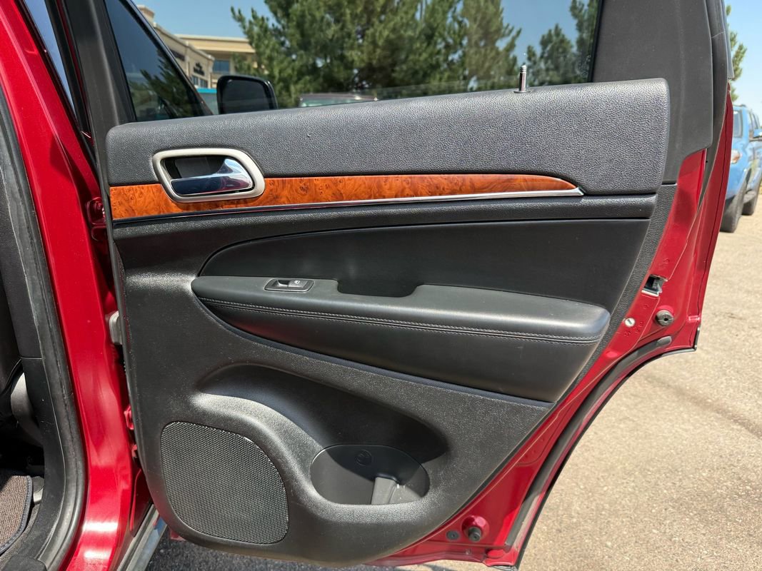 Used 2012 Jeep Grand Cherokee Limited w/ Trailer Tow Group IV image 20