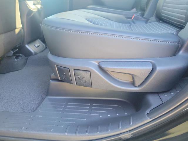 Certified 2026 Toyota Highlander XSE image 37