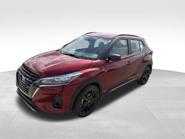 Used 2022 Nissan Kicks SR w/ Premium Package FWD image 8