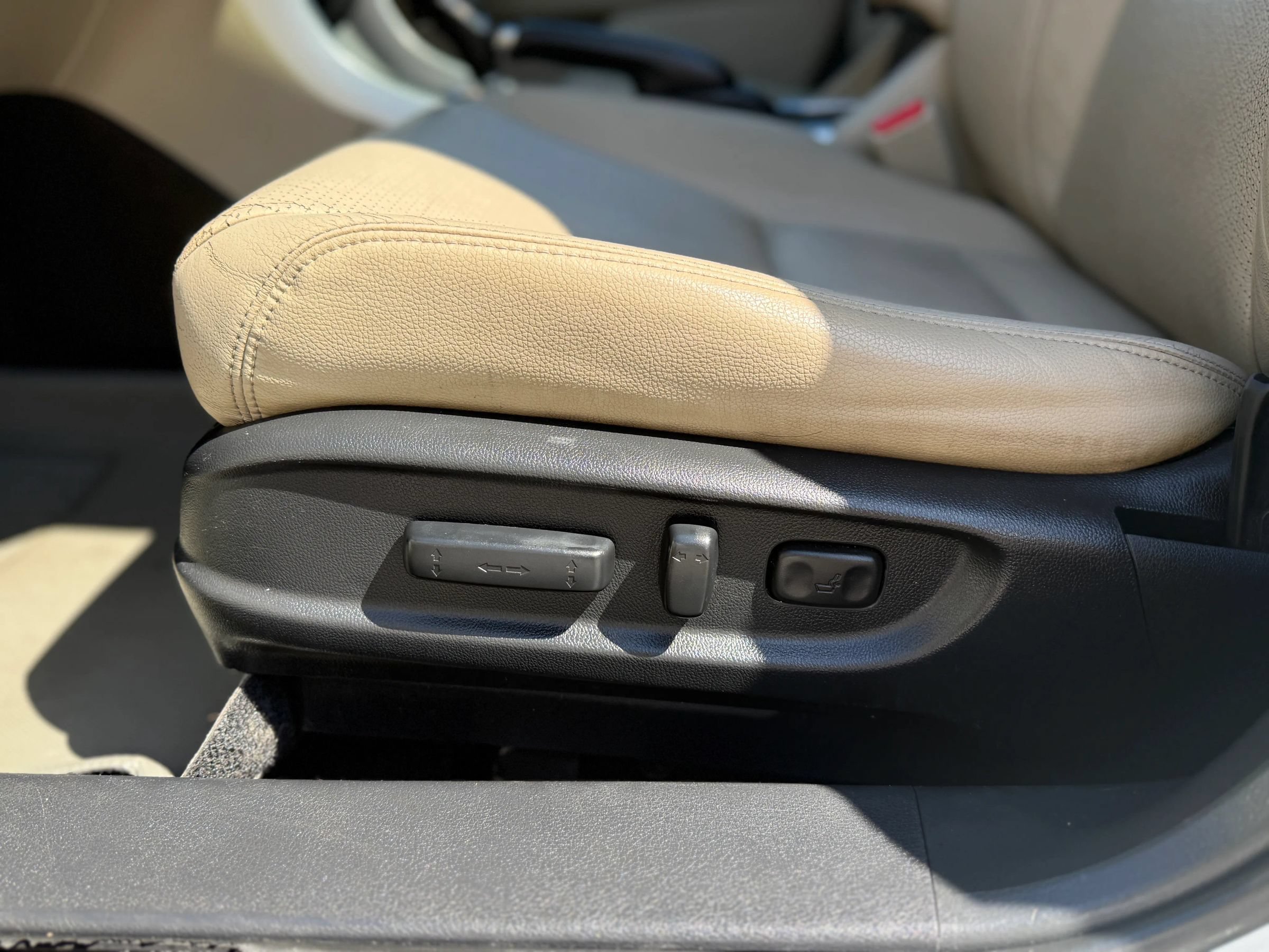 Used 2014 Honda Accord EX-L image 21