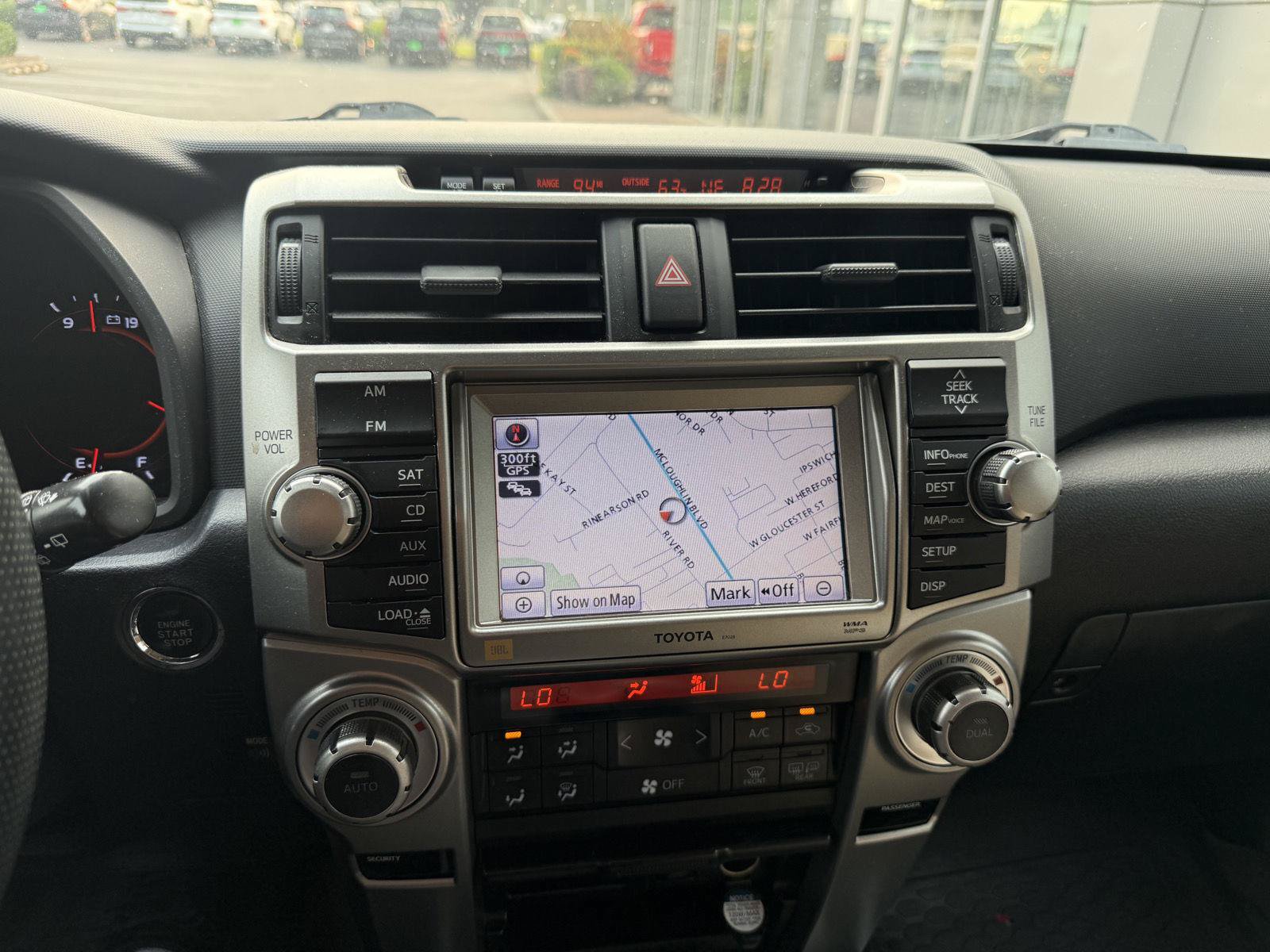 Used 2010 Toyota 4Runner Limited AWD/4WD image 16