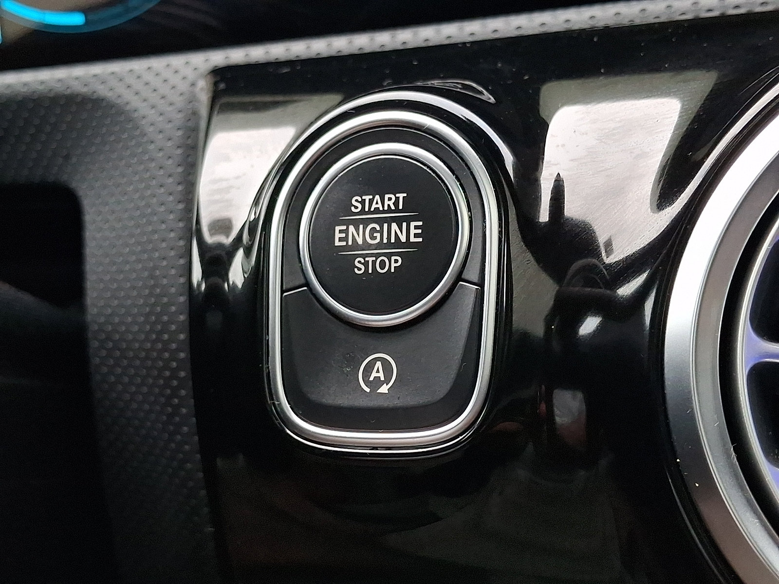 Certified 2023 Mercedes-Benz CLA 250 4MATIC image 26