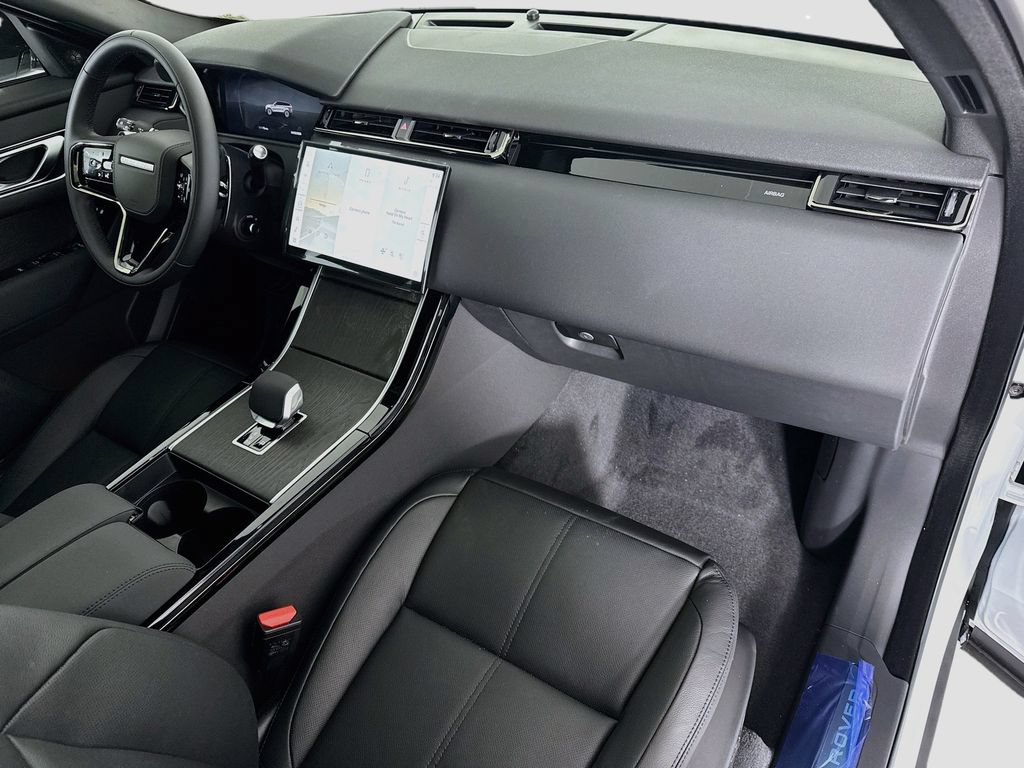 Used 2026 Land Rover Range Rover Velar S AWD/4WD image 17