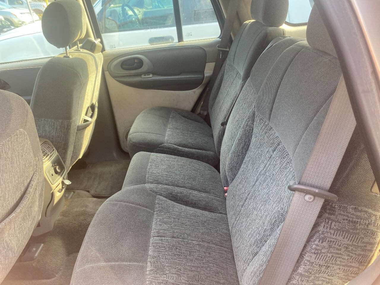 Used 2002 Chevrolet TrailBlazer LS image 5