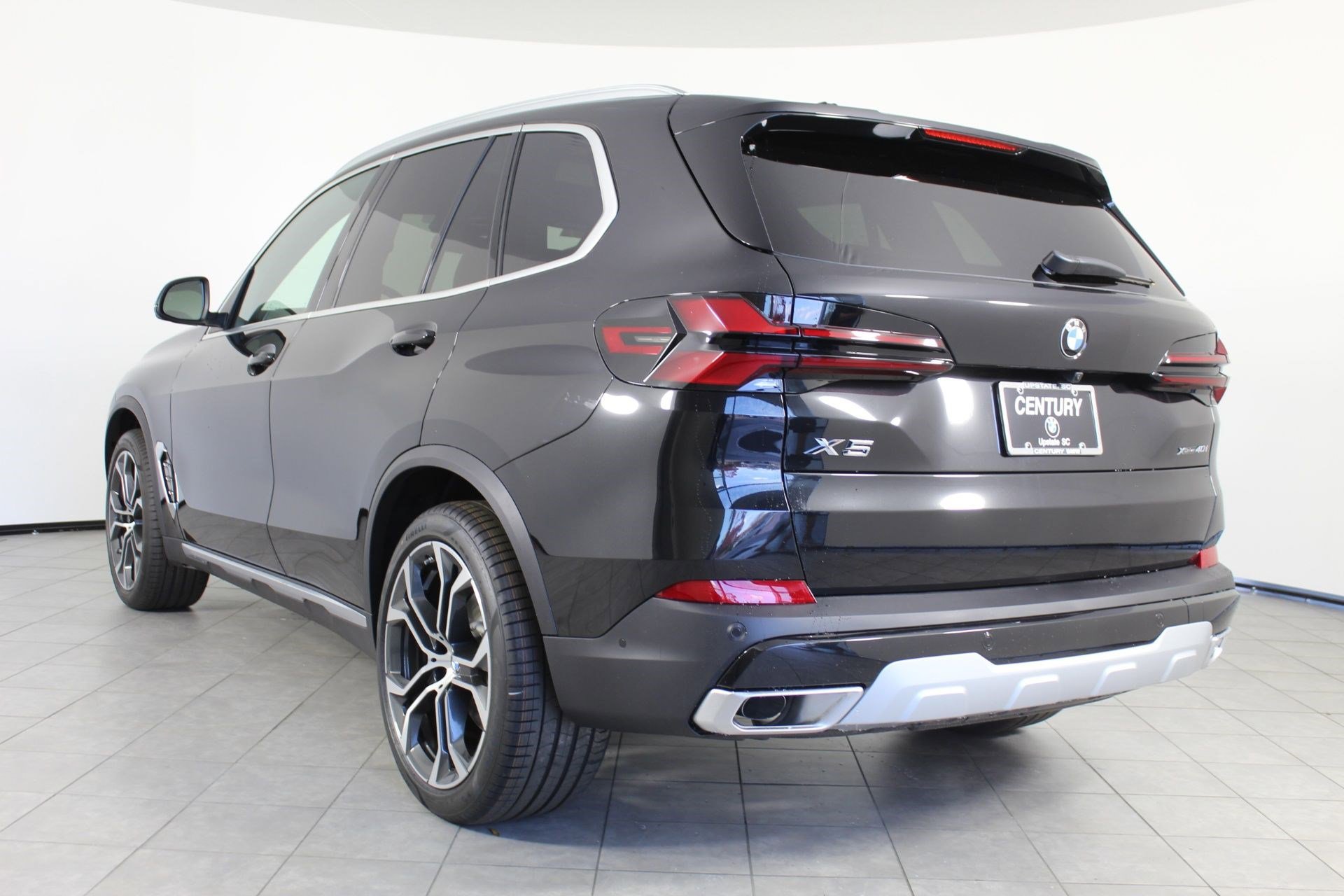 New 2026 BMW X5 xDrive40i w/ Premium Package AWD/4WD image 3