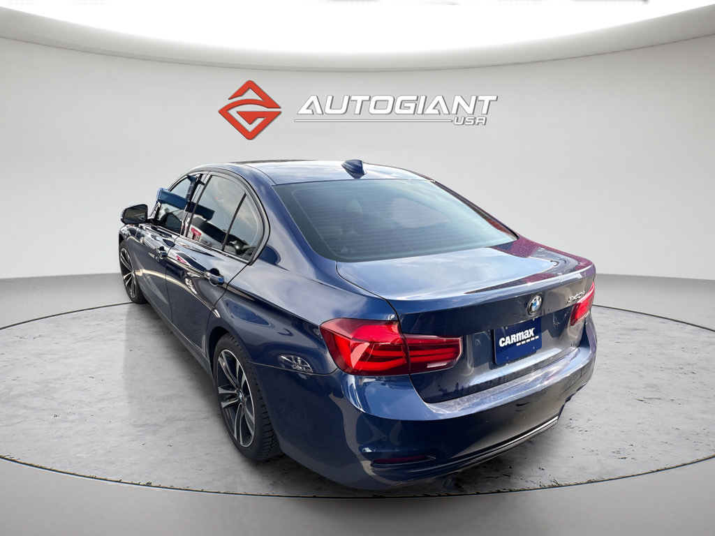 Used 2018 BMW 340i Sedan RWD image 12